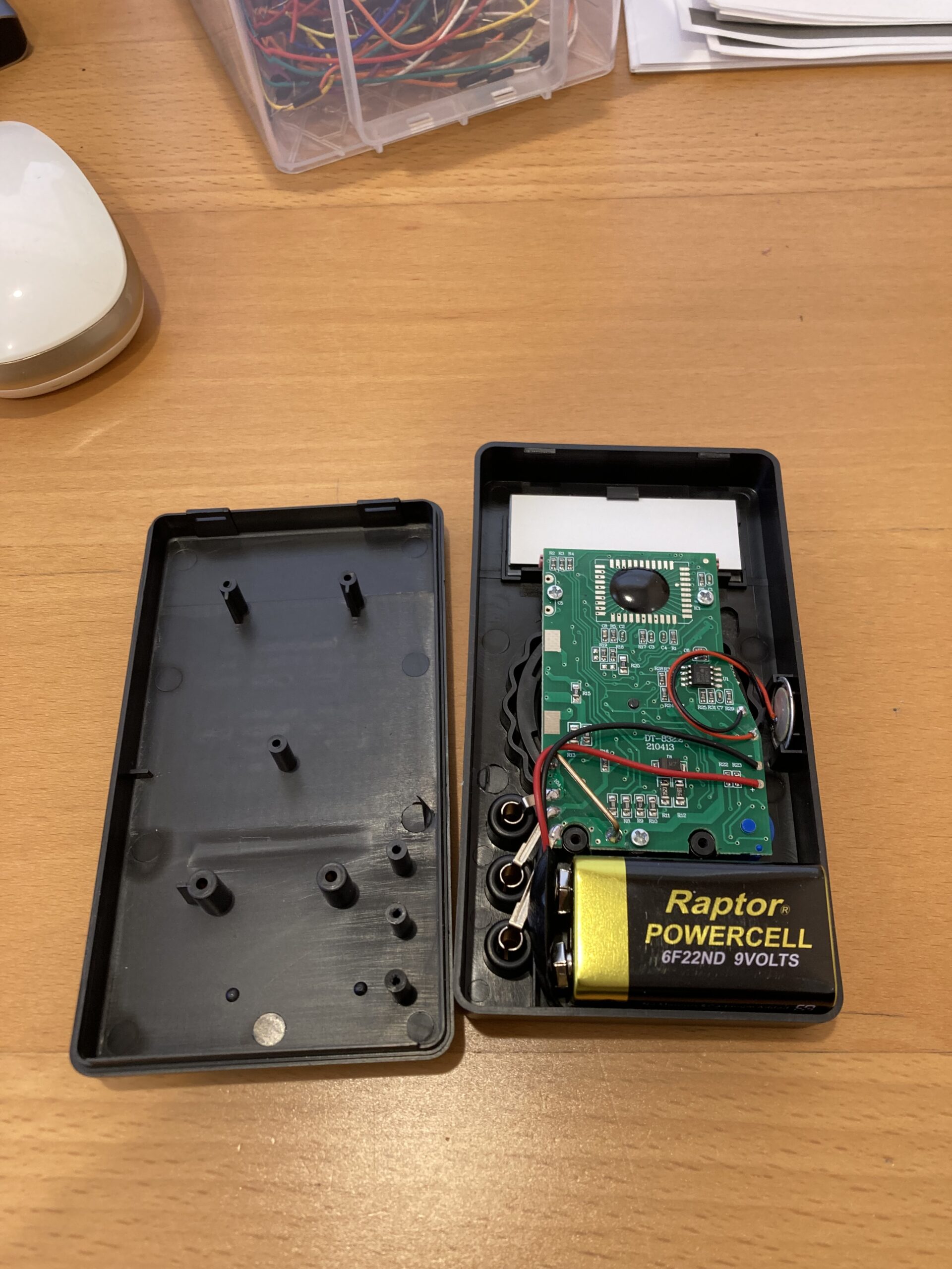 Multimeter_Back Battery